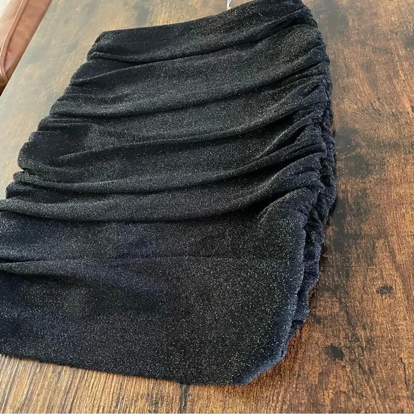 Meshki Marnie Ruched Mini Skirt - Picture 3 of 9